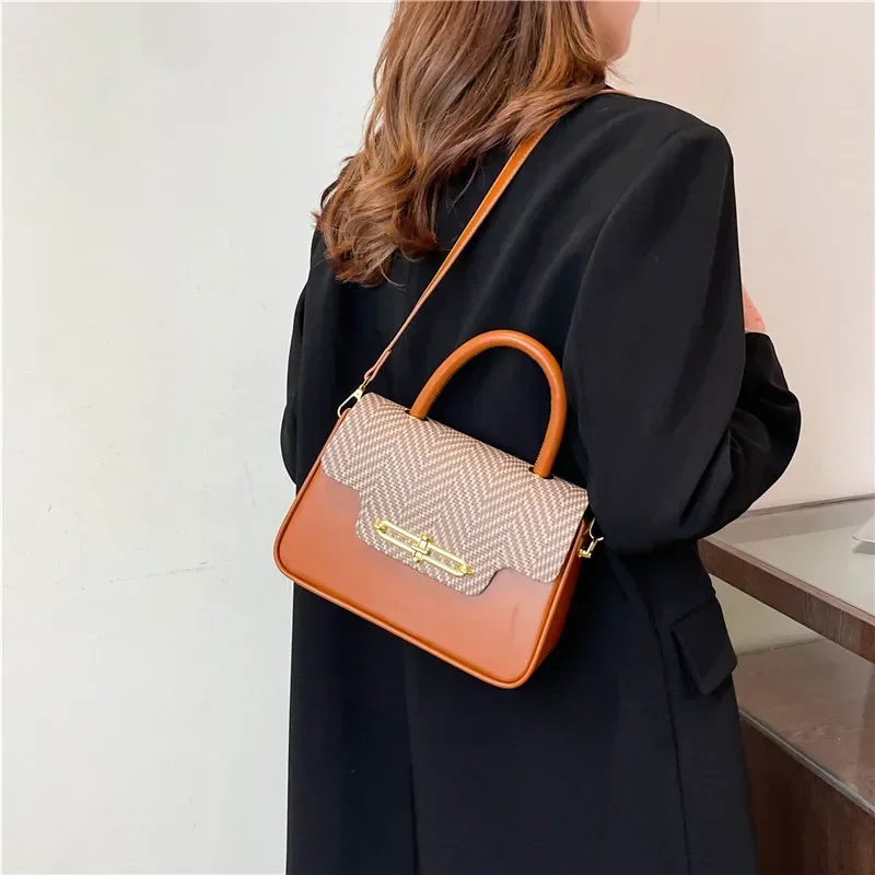 

Elegant Designer Crossbody Handbag - Vintage-Inspired Solid Color Purse With Parisian Luxury Accents