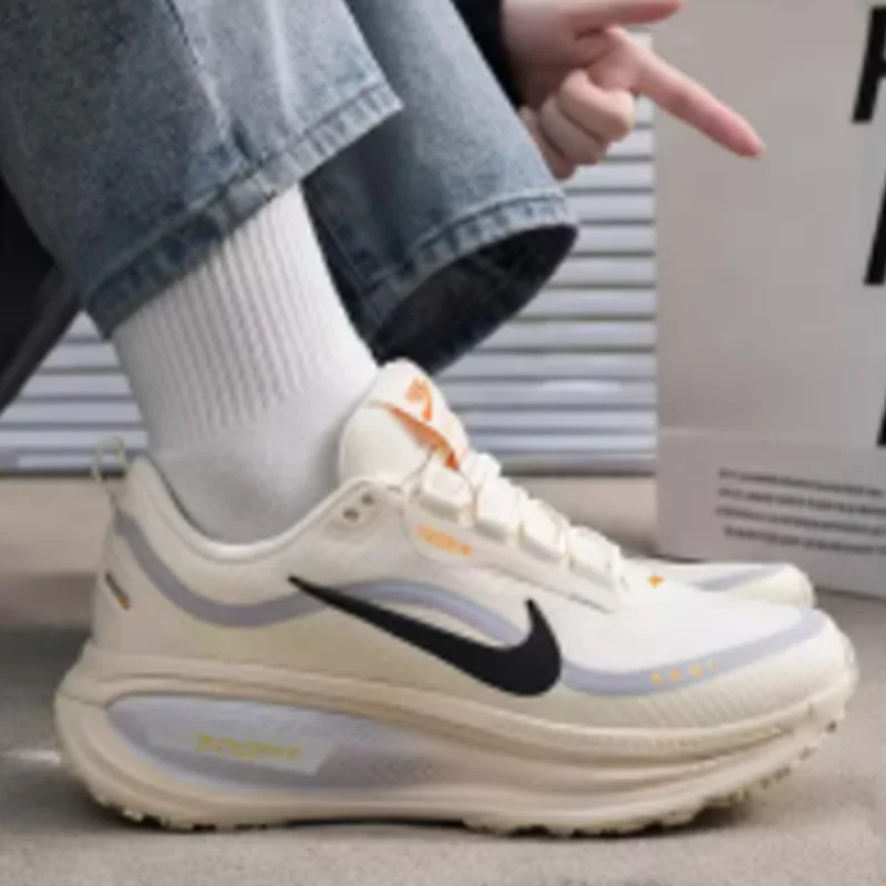 New Nike Assigned Style Women Running Shoes Mid Cut HQ7002-100