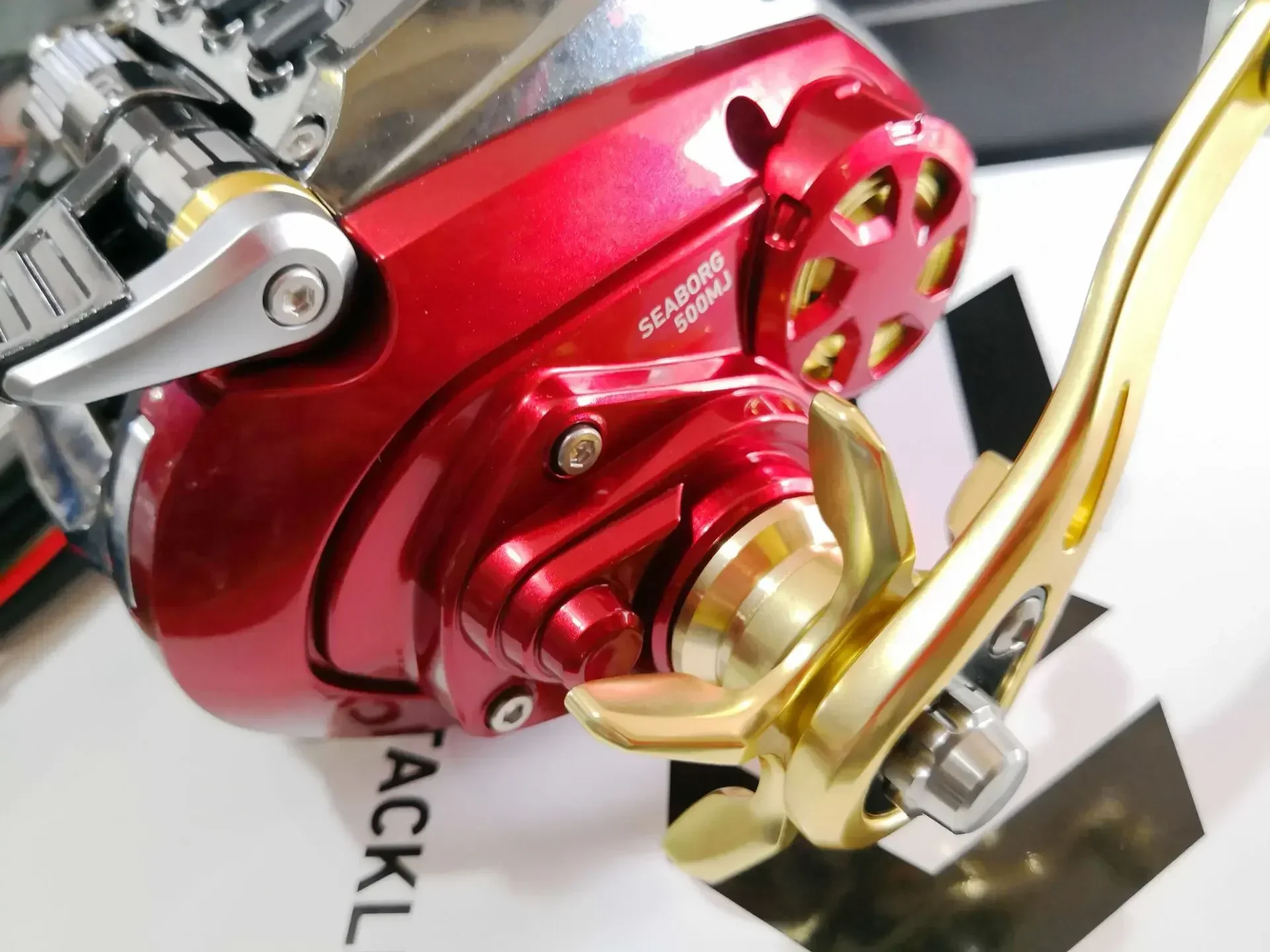 بكرة القفز للمياه المالحة في أعماق البحار 500MJ-AT 500mj بكرة الصيد الكهربائية