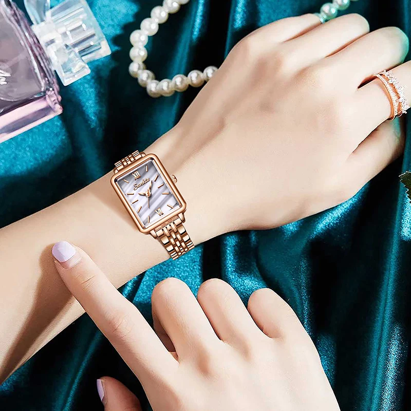 Women's Elegant Quartz Watch with Simple Steel Design
