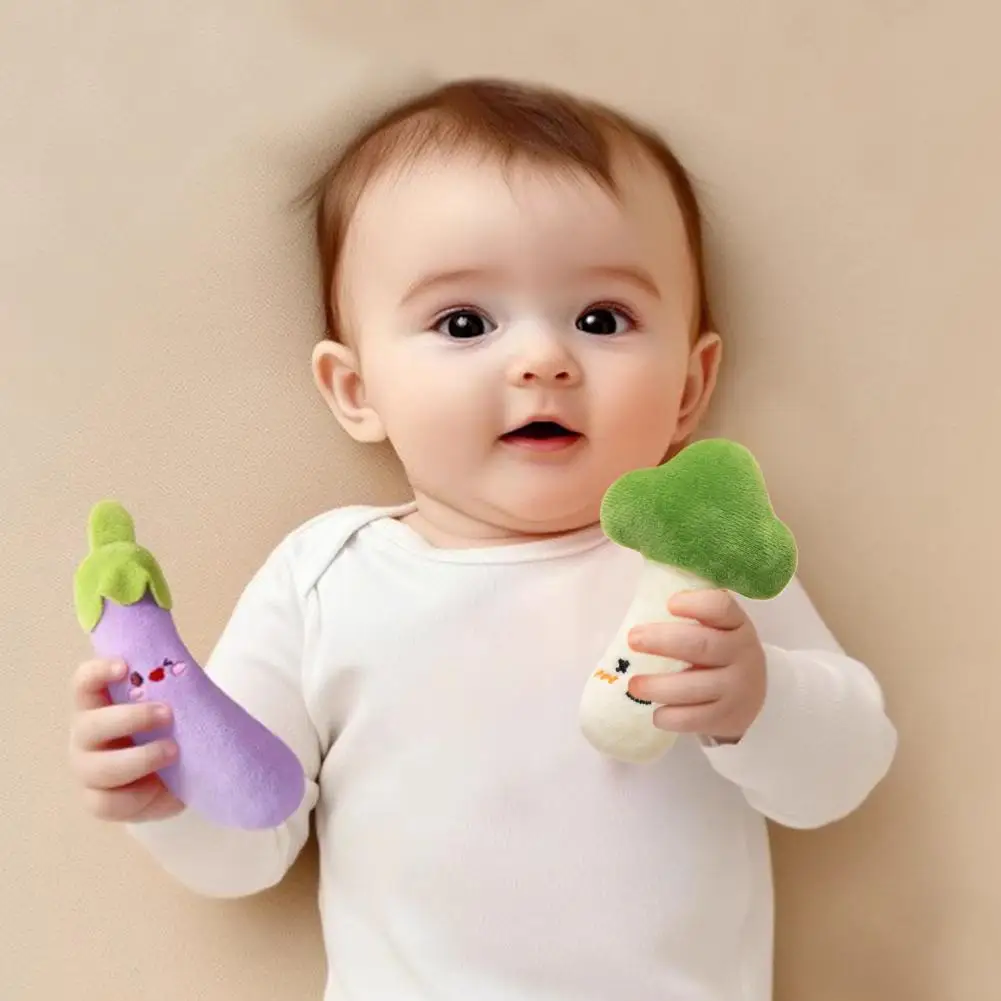 Nowe Kawaii Pluszowe Zabawki Owocowe i Warzywne, Miękkie, Urocze, Kreskówkowe, Interaktywne Zabawki Sensoryczne, Przytulne Pluszaki: Cebulka, Bakłażan, Rzodkiew