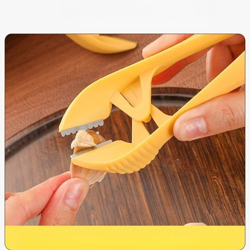 Garlic Stripper Manual Garlic Peeler Lightweight Practical Kitchen Tools Non-toxic Safety Gadget Garlic Peeling Clip Tweezer
