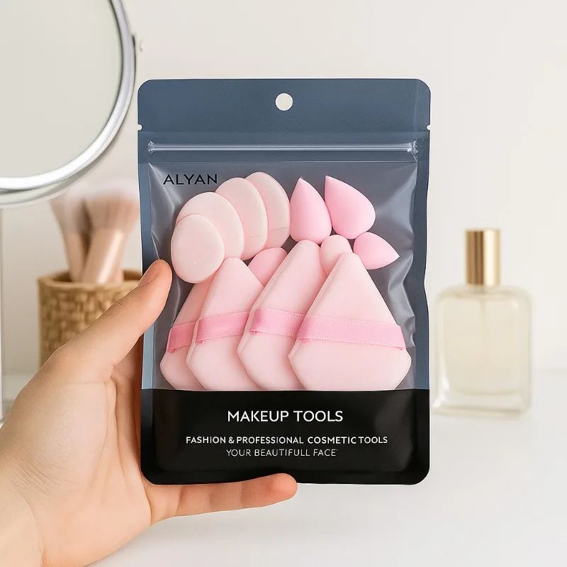 Soffio di polvere cosmetico Triangolo Peluche Cuscino d'aria Soffio di polvere Soffio di polvere per dito Mini set di strumenti di bellezza per uova cosmetiche 12 pezzi/borsa