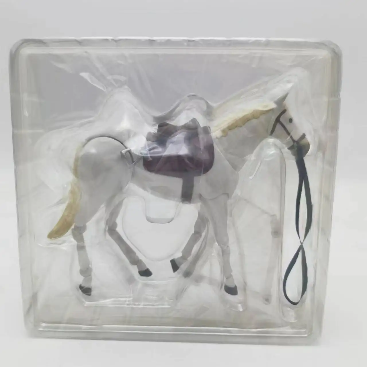 アニメ馬 246 白と茶色の PVC アクションキャラクター模型玩具 Kuncan の体で遊ぶことができますアクションフィギュア模型玩具 16 センチメートル