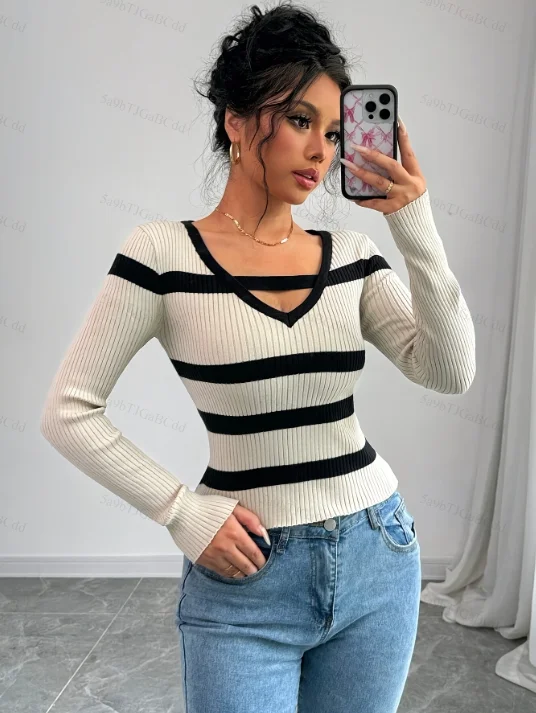 

Elegant Long Sleeve Knitwear for Women Slim Fit with Waist Belt for Autumn Winter Denim Jeans Matching Casual Fashion