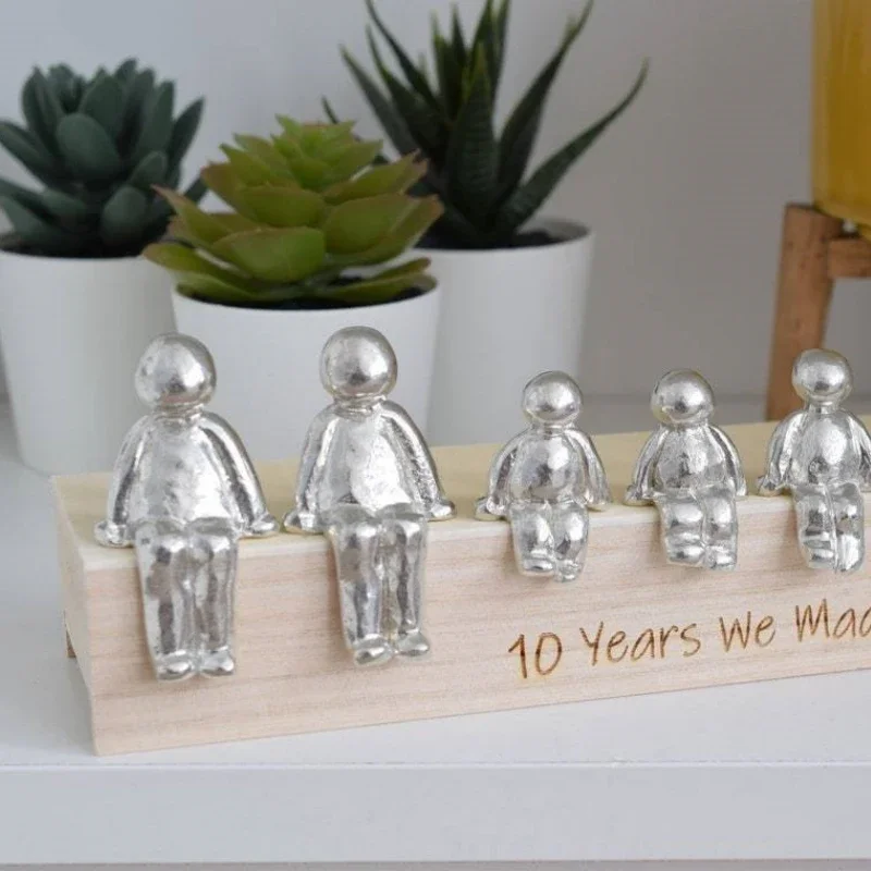 Hot Christmas New Product Family Member Decoration Sculpture Home Furnishing Resin Craft Decoration Sculpture INS Decoration