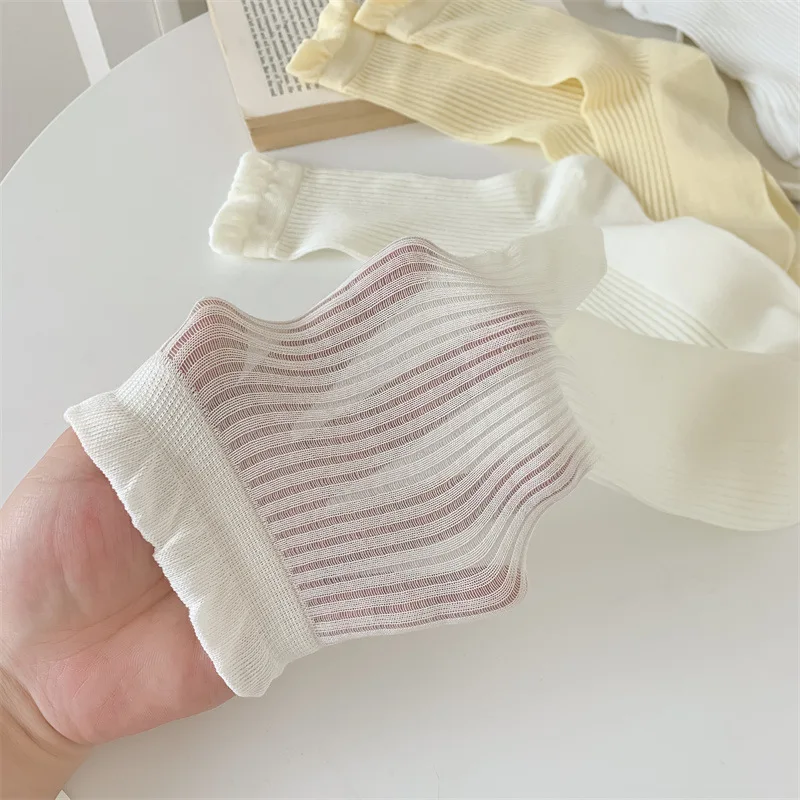 1 Pair Spring Summer Thin Solid Ruffle Edge Seamless Mesh Socks for Women Cream Color Breathable Ins Versatile Sheer Calf Sock