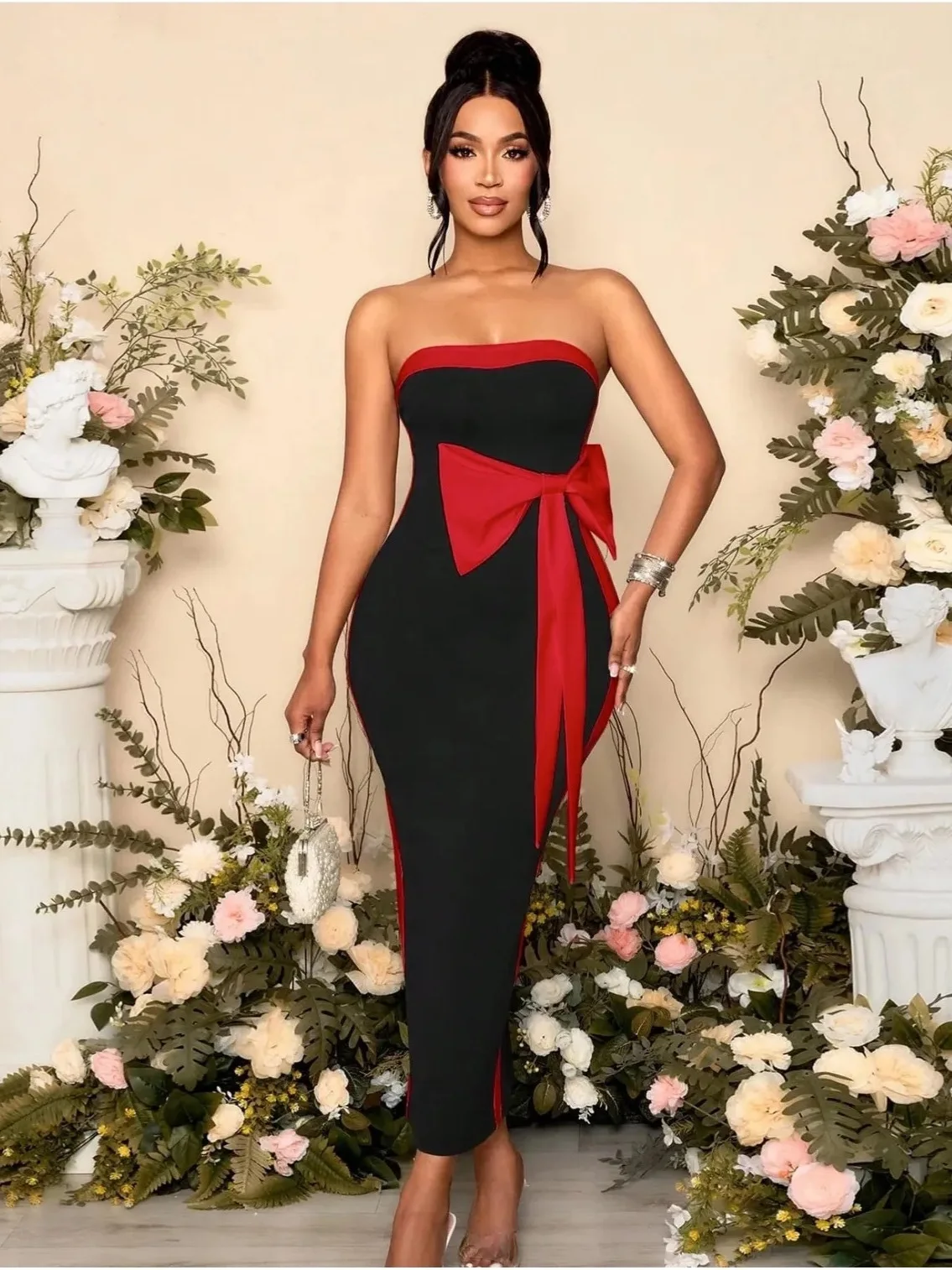 Robe longue moulante noire et blanche sexy sans bretelles, à nœud, pour femme, idéale pour les fêtes et anniversaires