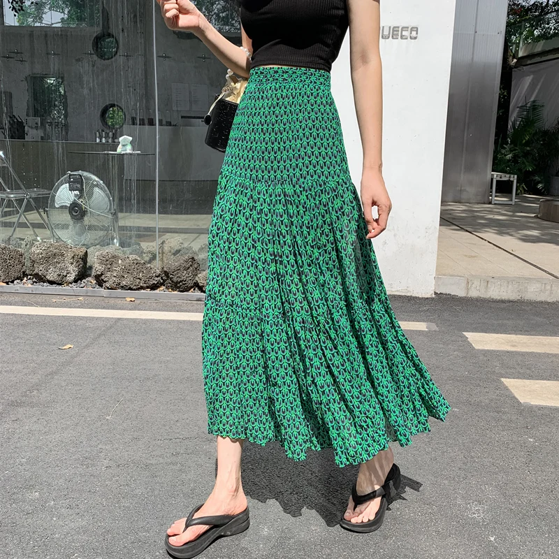 Vintage green floral pleated skirt women's 2024 spring/summer high-waisted slimming splicing large swing mid-length A-line skirt