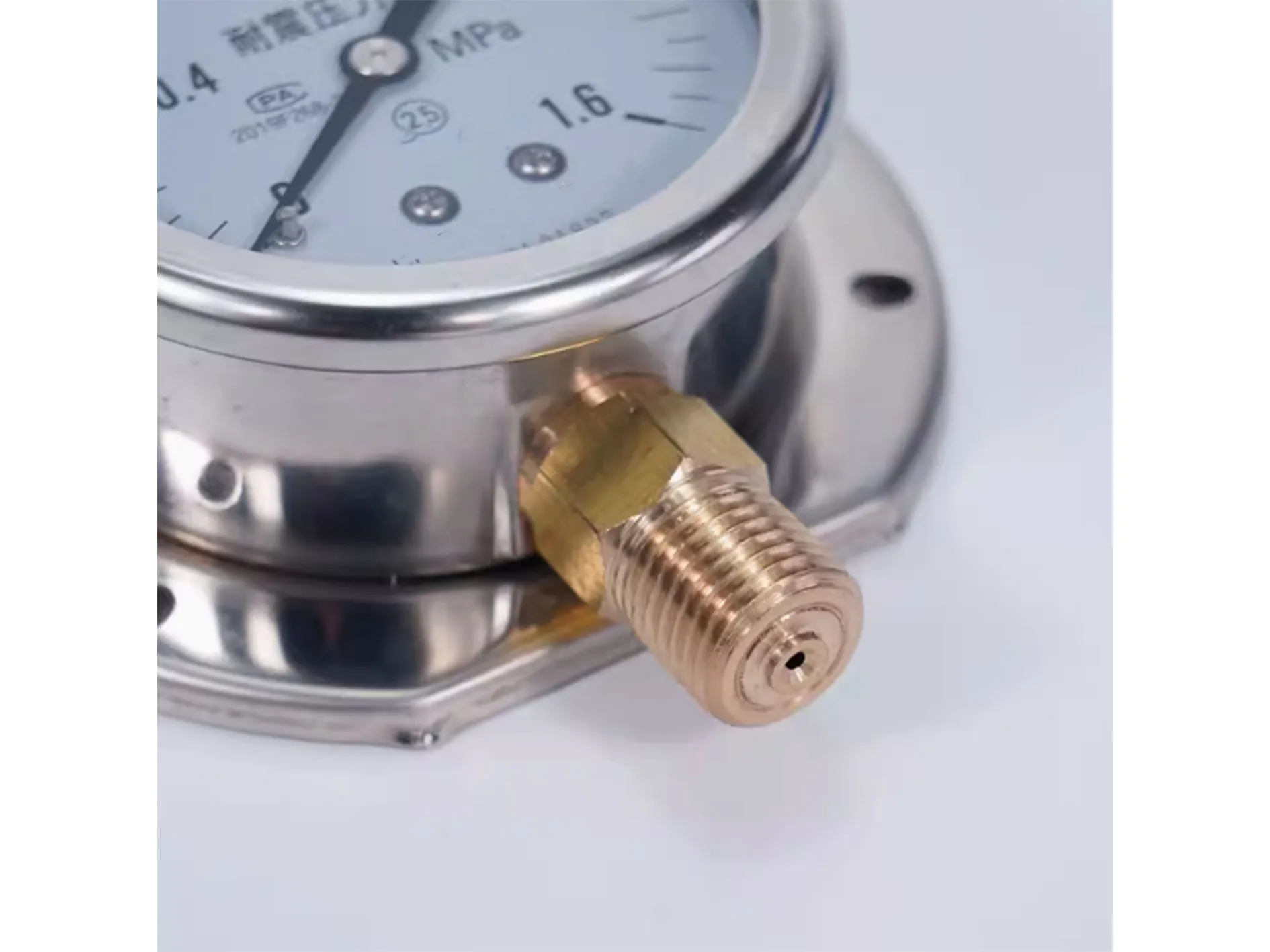 YN100T 1MPA 20 * 1.5 marine anti-seismic pressure gauge with edge with ring manometer