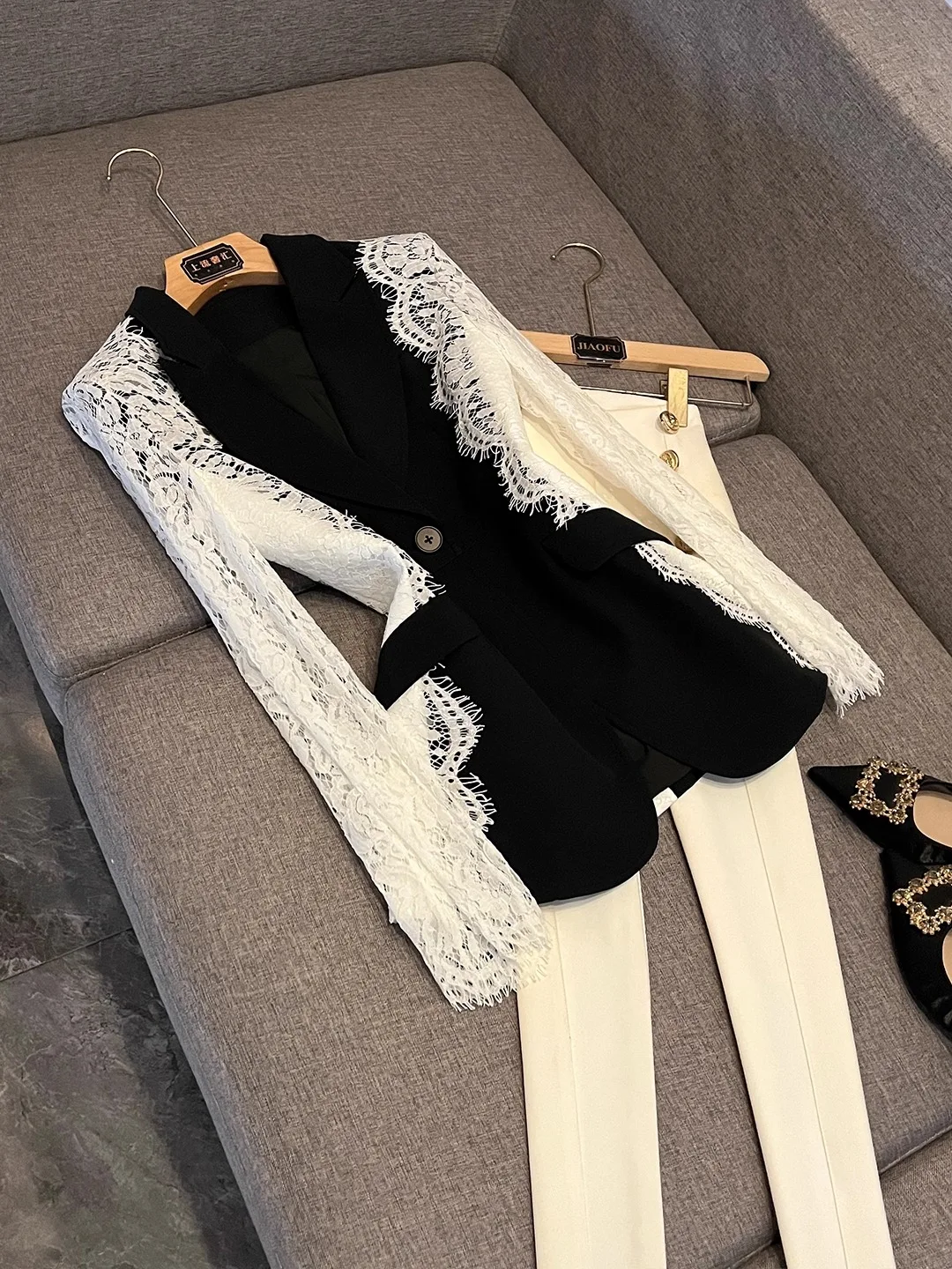 Elegant Lace Splicing Retro Style Women's Suit Jacket Fashionable Early Summer Long Sleeve Button up Classic Collar Coat