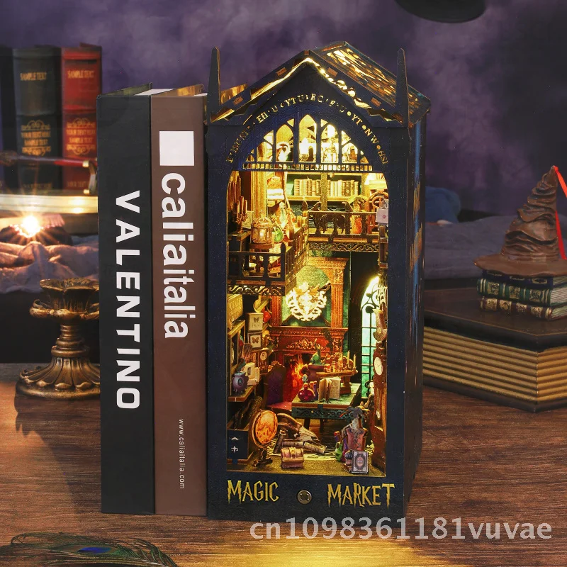 

DIY Cottage Magic Market Book Stand SL09 Creative Hand-Assembled 3D Miniature Scene Model Wooden Ornaments for Youth 15-35 Years