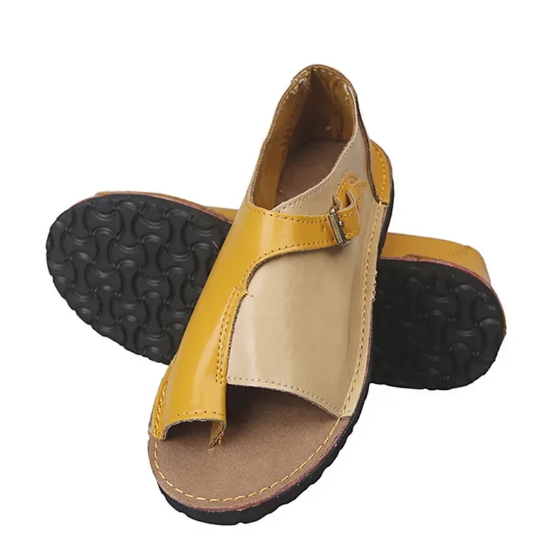 Klamra Slip Toe Płaskie sandały dla kobiet Casual Shoes Casual Summer Cover Heel Beach Shoe Sandales Plates Plus Size 43.