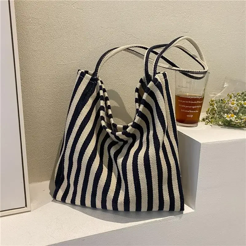 Bolsa de ombro listrada fresca simples, bolsa literária, bolsa de compras de grande capacidade, moda retrô, versão coreana