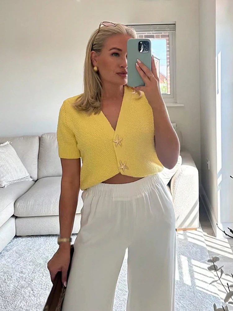 2025 خريف جديد مزاجه قصيرة الأكمام تصميم متماسكة قمة الموضة نجم البحر زر مائة ضرب التخسيس سترة المرأة