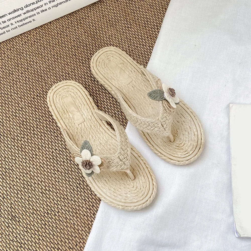 

Shoes Holiday Flower Flip Flops Sweet Straw Weaving Flats Slippers Women Bohemia Slides Seaside Sandals Summer