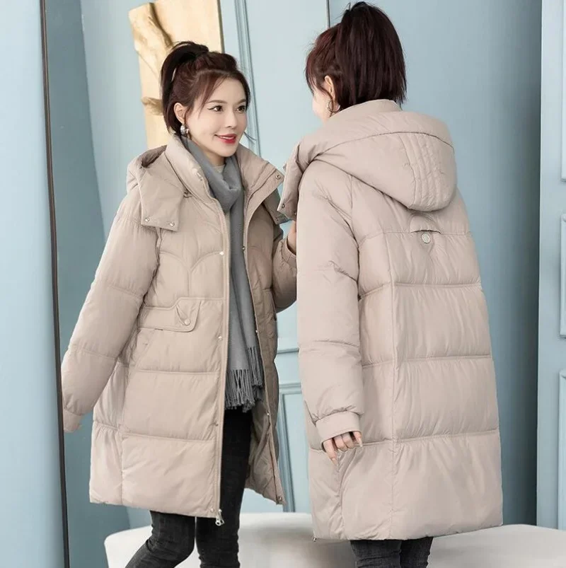 Giacca invernale Parka da donna Cappotto 2024 Nuovo cappotto lungo Giù Abbigliamento da neve Capispalla Parka imbottito in cotone con cappuccio femminile