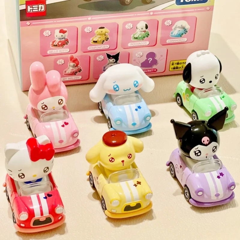 

TOMY Alloy Diecast Car Model Kittens Cat Klumy Melody Gummy Bear Pachat Dog Three Bunnies Rabbit Rabbit Rabbit Toy Car