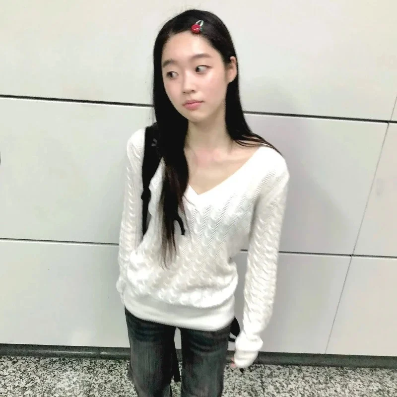 Deeptown Japanese V-neck White Sweaters Vintage Harajuku Y2k Knitted Pullover Korean Style 2000s Solid Casual Jumpers Aesthetics