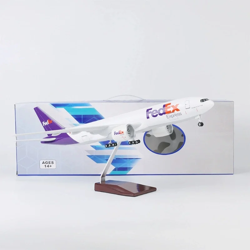 

47Cm Scale B777 Toys Aircraft FedEx Cargo Airways Model Toy With Wheels Landing Gear Diecast Resin Plane Collection Display Gift