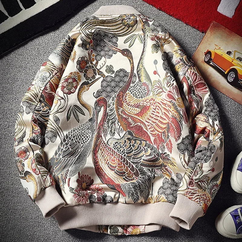 Japan Style Mens Floral & Crane Embroidery Bomber Jacket Stand Collar Men Streetwear College Baseball Jackets Autumn Coat