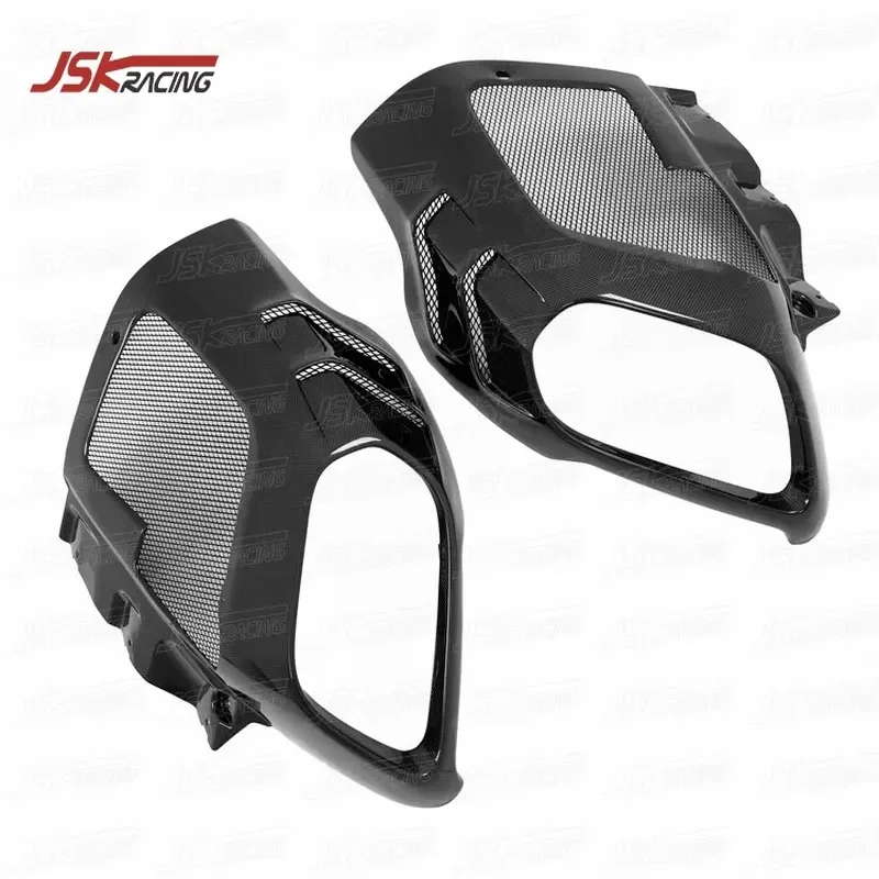 Man Style Dry Carbon Fiber Rear Bumper Splitters Rear Diffuser Cover for 2017-2020 Fer-ra-ri 812