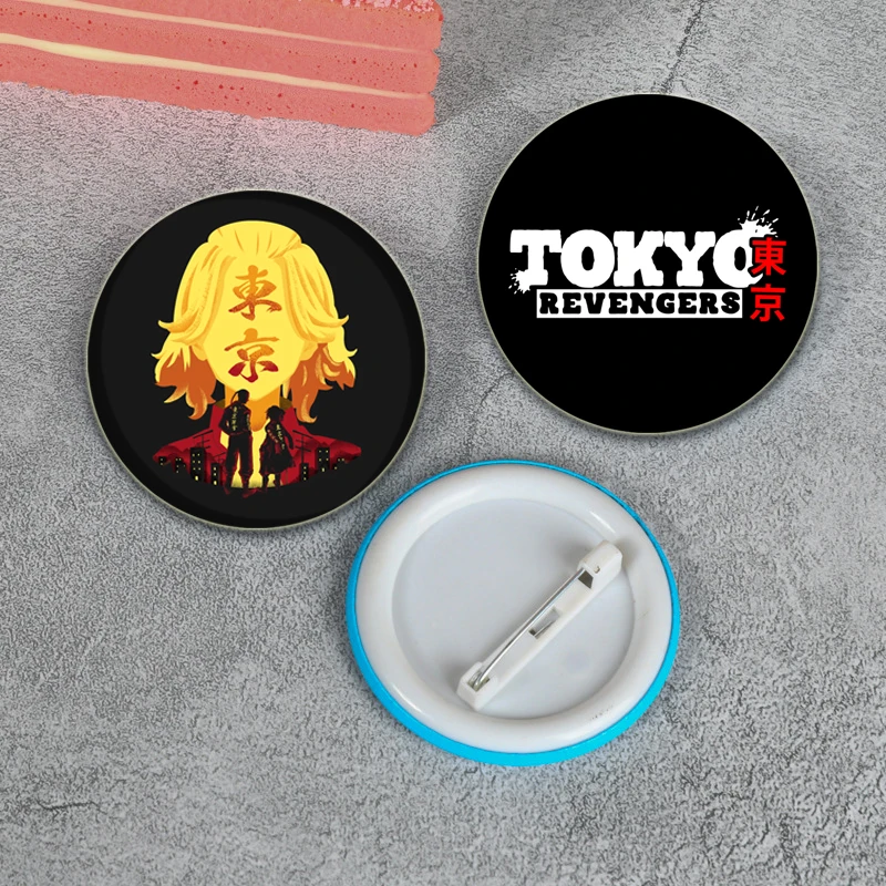 58MM Anime Tokyo Revengers Round Pins Cartoon Badges Cosplay Handmade Tinplate Brooch on Backpack Clothes Chest Ornament Gifts