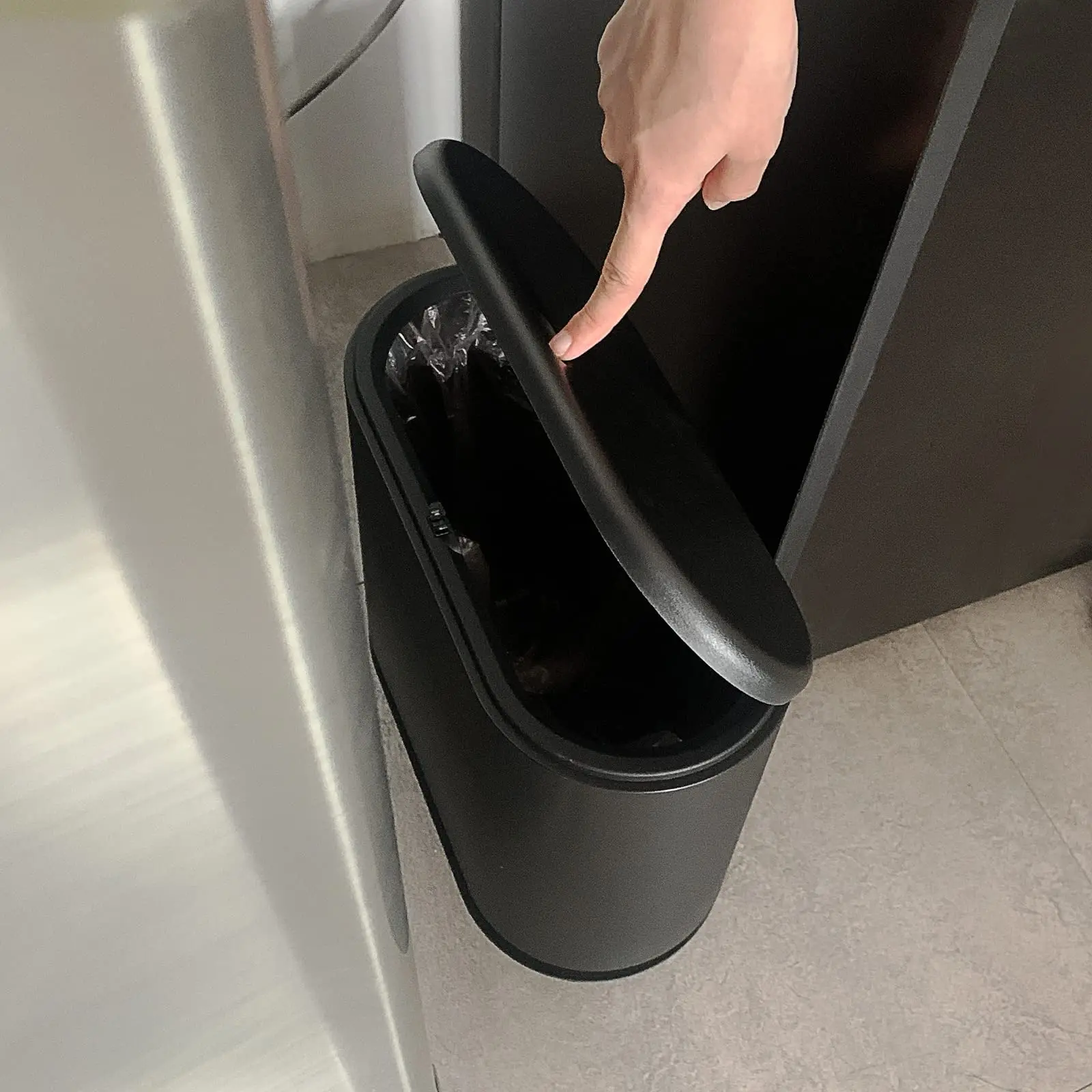 Slim Plastic Trash Can 12L Garbage Can with Press Top Lid,Black Modern Waste Basket for Bathroom,Living Room,Office and Kitchen