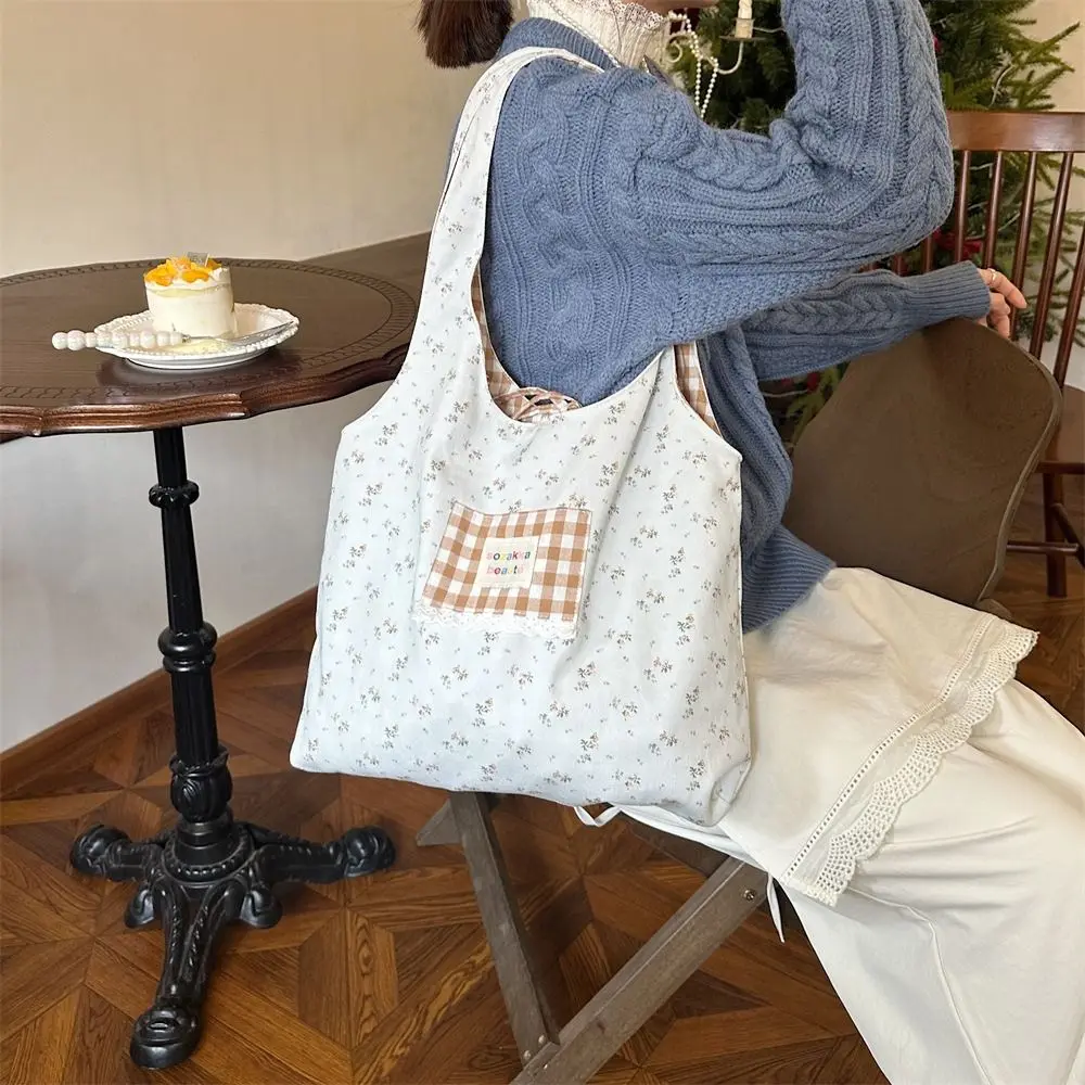 

Cute Small Floral Canvas Bag Large Capacity Double-Sided Handbag Crossbody Bags