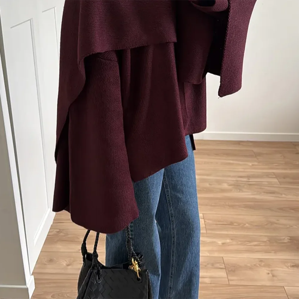 TWOTWINSTYLE Solidne, luźne, eleganckie kurtki dla kobiet O Neck, z długim rękawem, łączone guziki, designerskie, temperamentne płaszcze, ubrania damskie