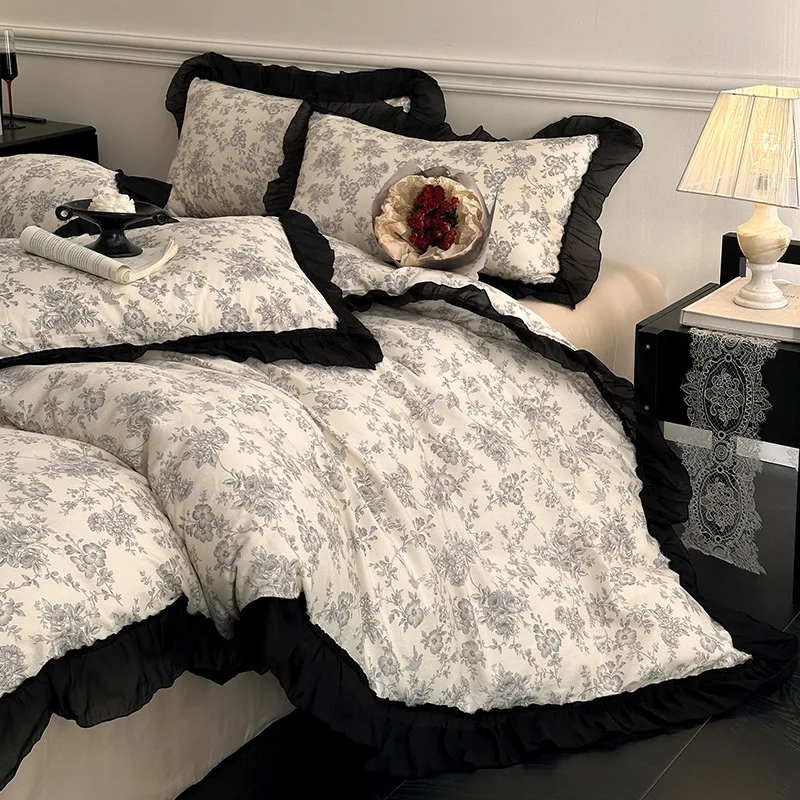 

All-cotton vintage floral shredded pattern four-piece set pure cotton French silk crepe lace three-piece set