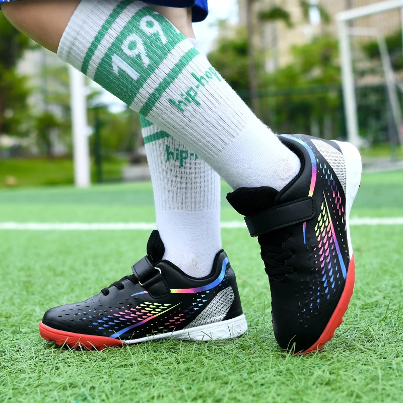 Children\'s Football Shoes Fashion Kids Soccer Shoes Turf Boys Sneakers Outdoor Non Slip Youth Training Trainers Chuteira Black