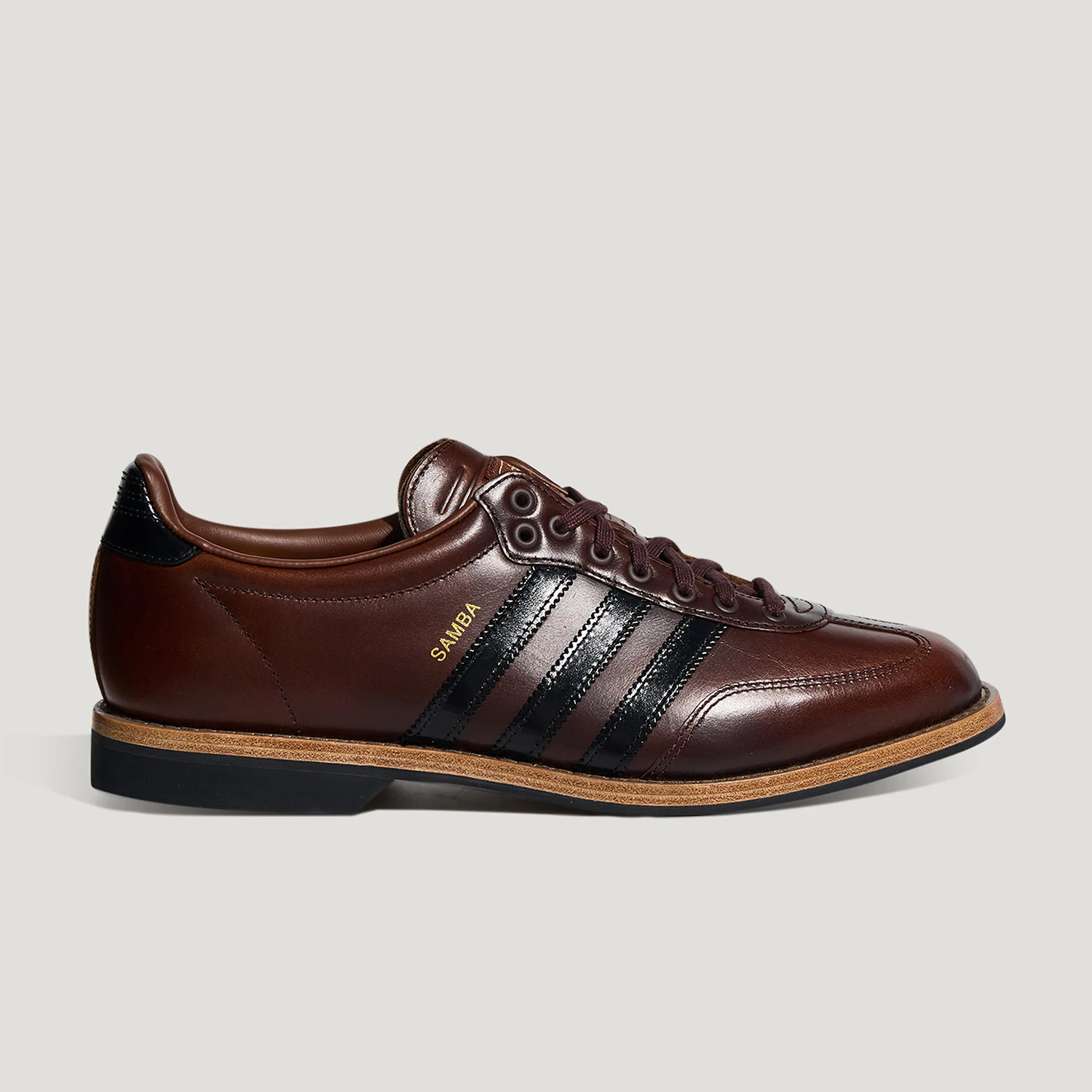 Adidas genuine clover men's and women's low cut retro fashion casual shoes HP5198