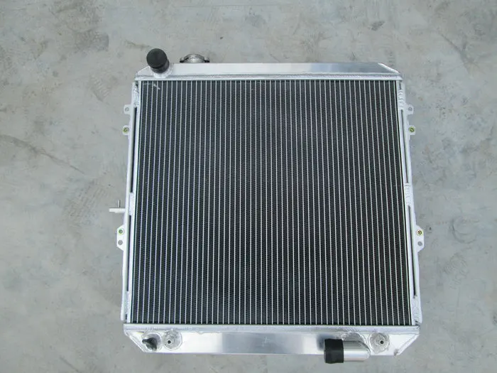 2 Row Aluminum Radiator for Toyota 4Runner Surf Hilux LN106 LN111 AT 1988-1998 1989 1990 1992 1993 1994 1995 1996 1997