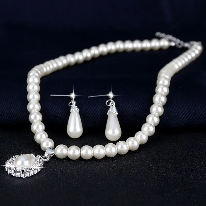 Luxury Dainty Jewelry Sets for Ladies Cream Beads Pearl Necklace Women's Drop Earrings Exquisite Accessories Female Pendant Jewe