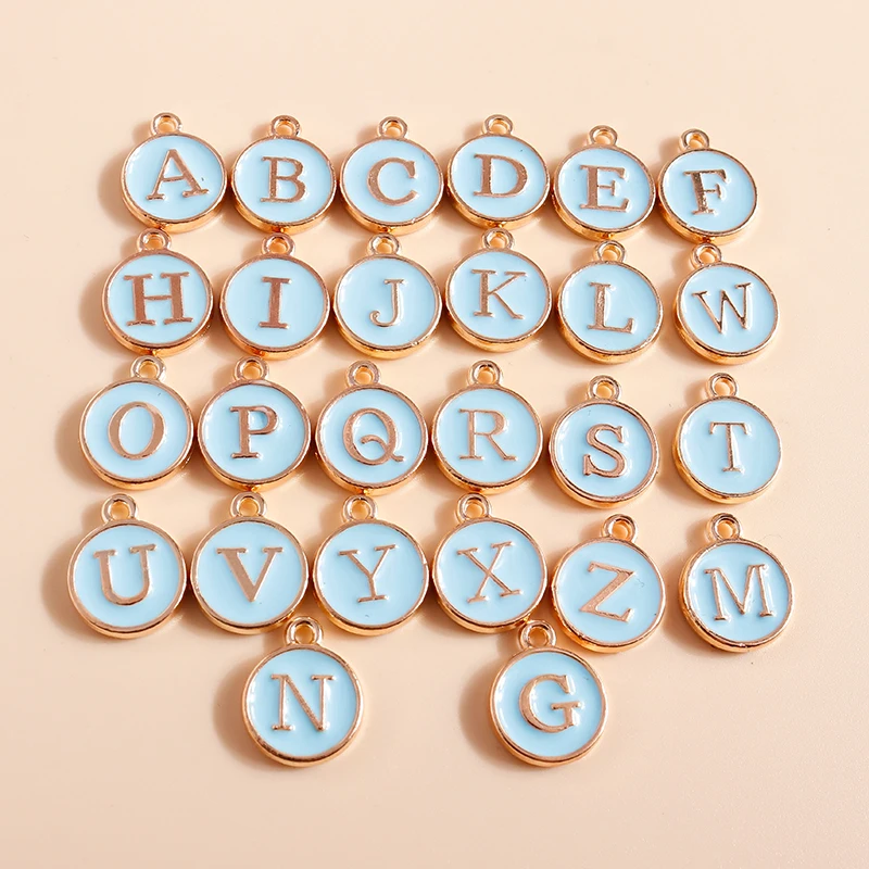 Leslie 10 Stück 8 Farben niedliche Mini-Alphabet-Charm-Anhänger mit 26 Buchstaben für DIY-Namen, Schmuck, Halskette, Armband, Ohrringe, Geburtstagsgeschenke – Detail 11