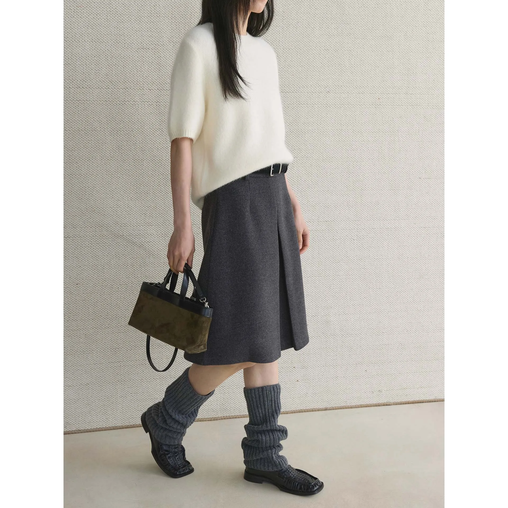 冬のレトロプリーツベルト付きウールAラインミディ丈エレガントでおしゃれなレディーススカート