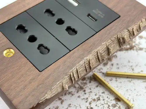 Imagen 2 del producto DELEFU - Enchufe de Pared de Madera de Nogal Macizo, Estándar Italiano de 118 mm, Carga Rápida USB Tipo C, Interruptor Retro Negro, Chile Schuko 20w AC