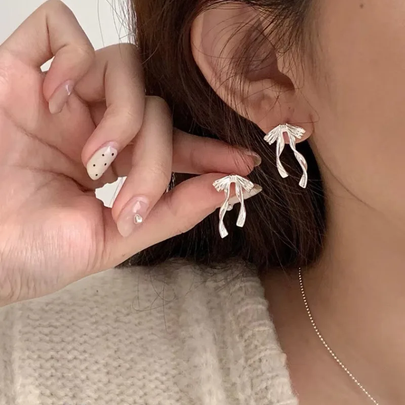 PANJBJ 925 Sterling Silver Bow Knot Earring for Women Texture Tassels Sweet Romantic Korean Jewelry Gift Dropshipping