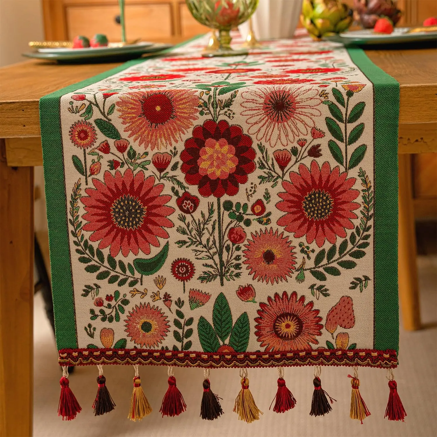 

Vintage Table Runner, Floral Table Runners,Retro-Luxury Tassels Series for Kitchen Dining Table Holiday Decoration