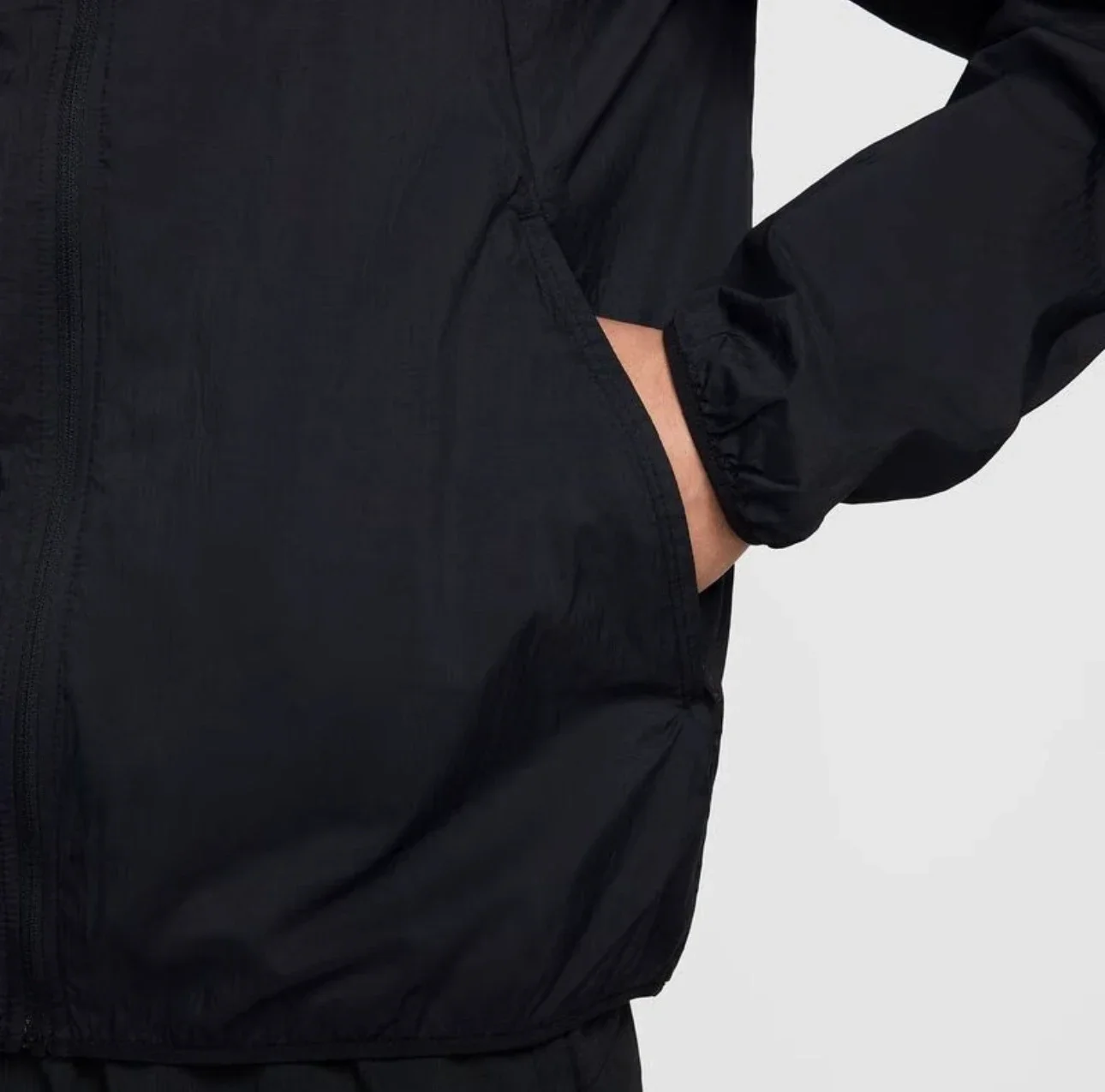 سترة Nike Clothing ذات اللون الصلب وغطاء للرأس وأكمام طويلة وسحاب للرجال باللون الأسود #4