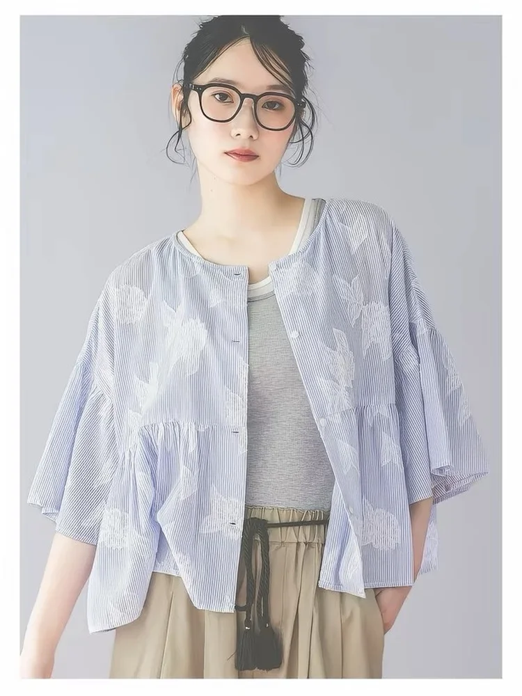 

Summer Wear Holiday Style Loose Tropical Plant Embroidery Flared Sleeve Shirt Versatile Small Top Women's Cotton round Neck B...