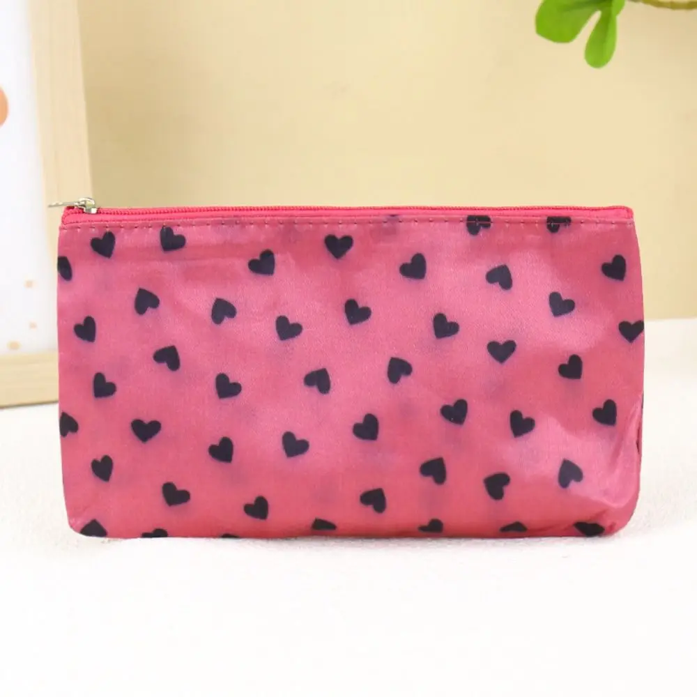 Heart Pattern Makeup Bag Large-Capacity Fashion Design Cosmetics Storage Box Space Saving Professional