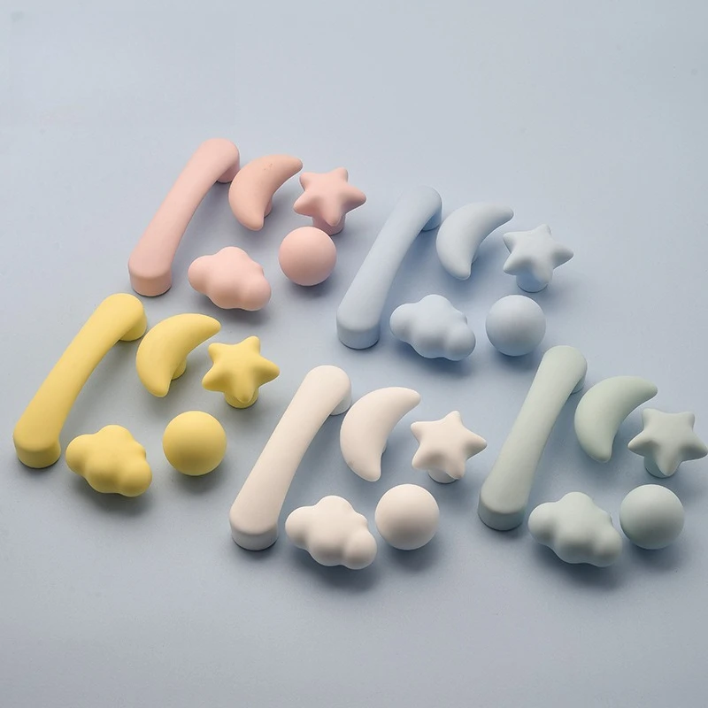 Matte Colorful Star Cloud Cartoon Knob Anti‑Collision Kids Room Wardrobe Cabinet Drawer Handle