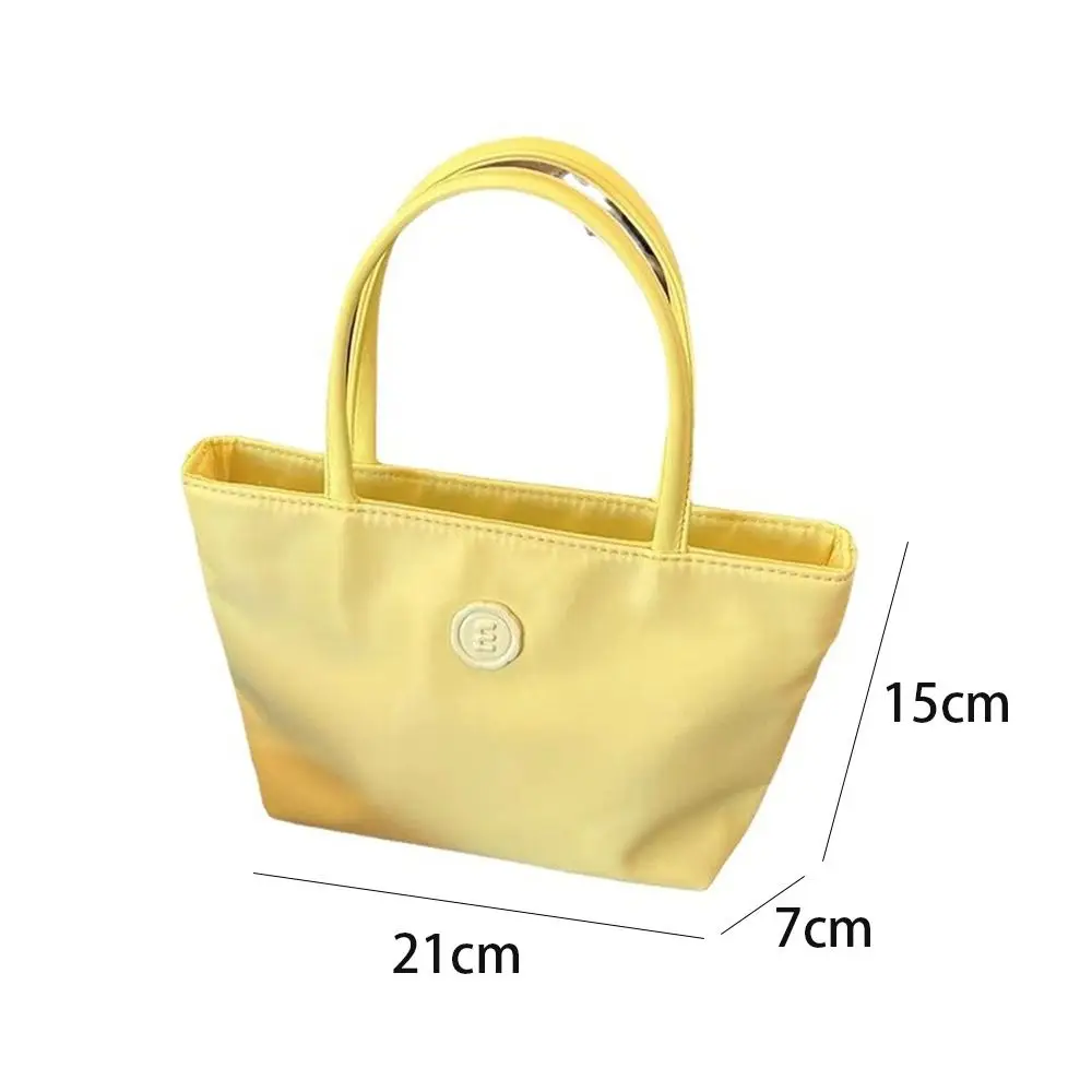 Fashion Nylon Shoulder Bag Light Weight All-match Square Bag Durable Advanced Sense Messenger Bag