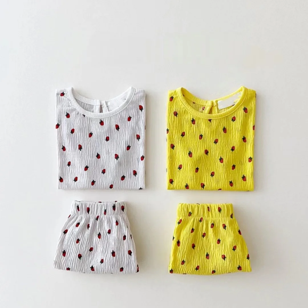 

2025 Summer New Children Short Sleeve Clothes Set Boys Girls T Shirts + Shorts 2pcs Suit Strawberry Print Kids Breathable Set