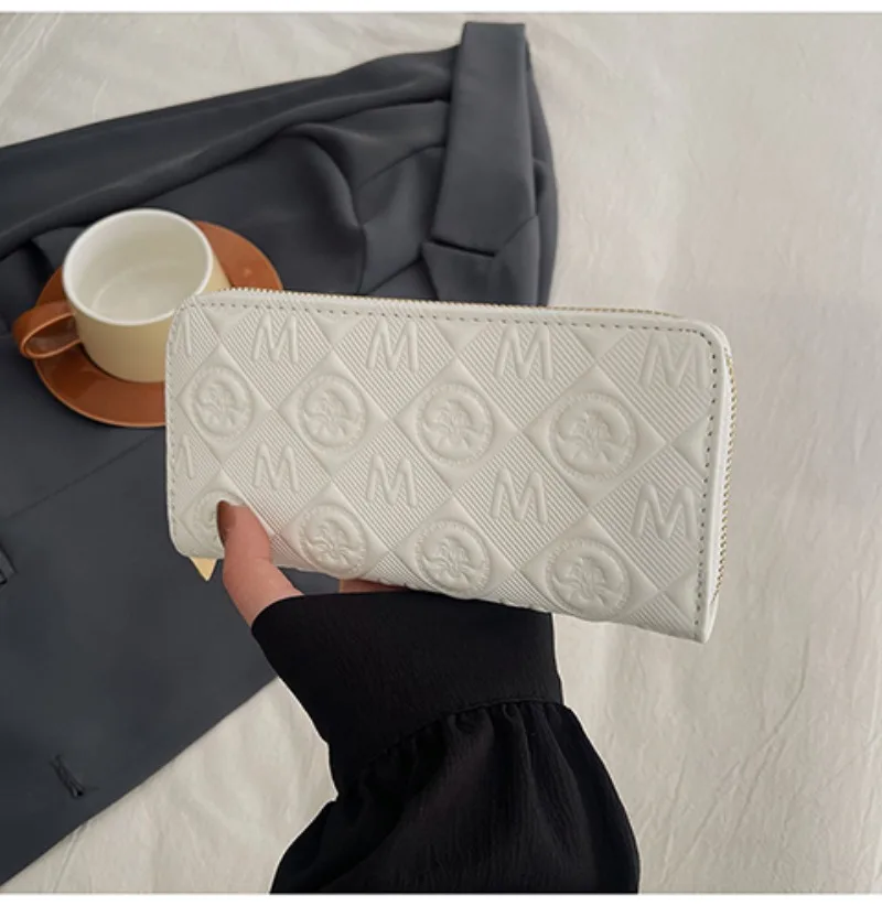 محفظة نسائية عصرية، حامل بطاقات عالي السعة مع علامة تجارية فاخرة خفيفة، متينة وسهلة الحمل #5