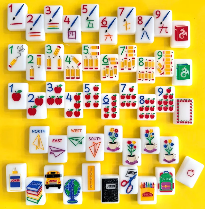 Luxury Mahjong Cards, Hand-Painted Clear Patterns, Easy Read, Comfortable Nostalgic Play, Entertainment, Acrylic Material