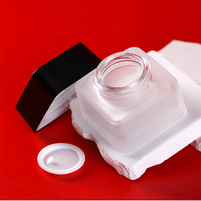 30pcs 50g Glass Clear Frosted Cosmetic Face Cream Bottle Lip Balm Container Jar Pots Portable Makeup Vials