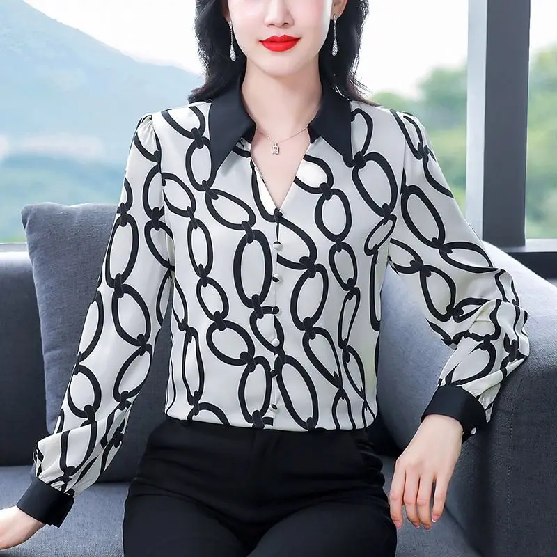 

Mom Print Satin Long Sleeve Autumn Shirt V-Neck Fashion Loose Chiffon Top Floral New Style